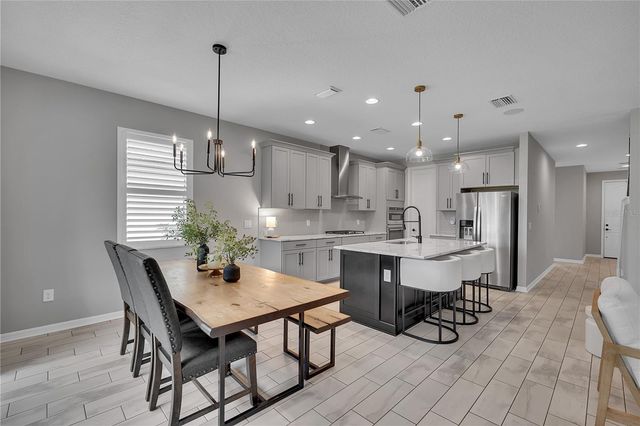 16942 SAVORY MIST CIRCLE, Bradenton, FL 34211