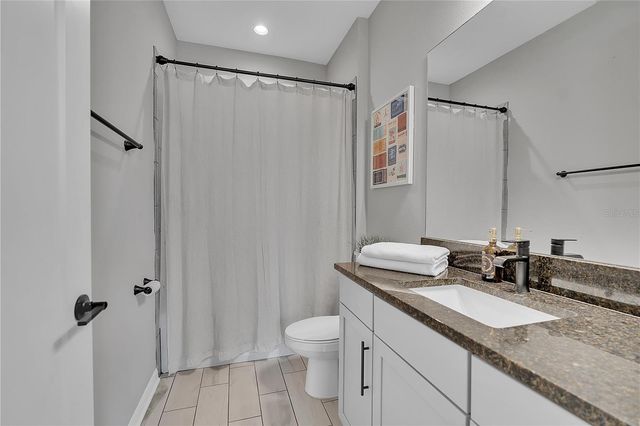 16942 SAVORY MIST CIRCLE, Bradenton, FL 34211