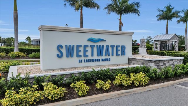 16942 SAVORY MIST CIRCLE, Bradenton, FL 34211