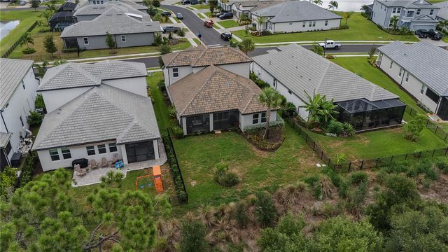 16942 SAVORY MIST CIRCLE, Bradenton, FL 34211