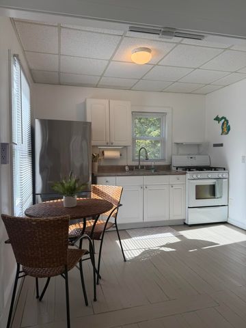 2148 N Lakeshore Drive, Hamlin Twp, MI 49431
