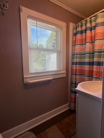 2148 N Lakeshore Drive, Hamlin Twp, MI 49431