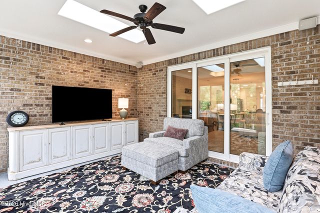 2412 Meridian Road NE, Leland, NC 28451