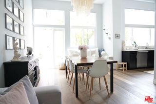 1038 11th Street D, Santa Monica, CA 90403