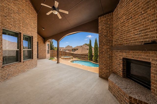 812 Cross Timbers Drive, Keller, TX 76248