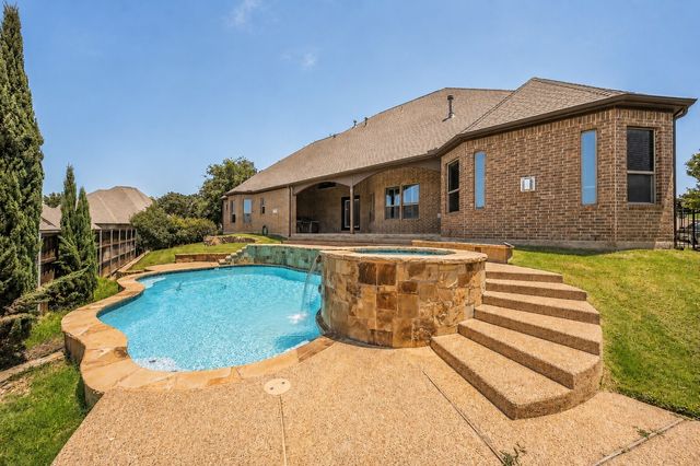 812 Cross Timbers Drive, Keller, TX 76248
