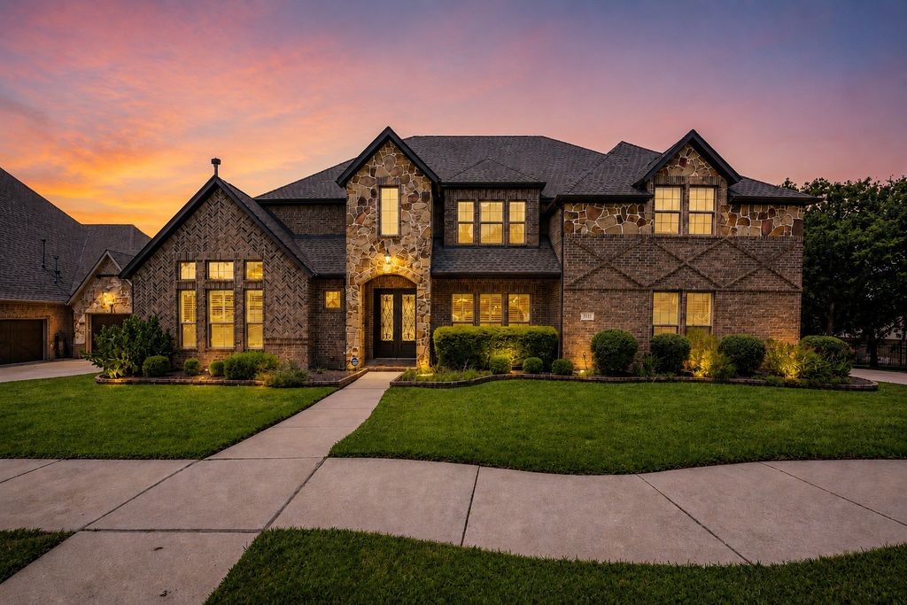 812 Cross Timbers Drive, Keller, TX 76248