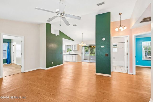 381 SE 57TH Street, Keystone Heights, FL 32656