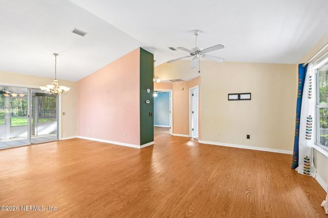 381 SE 57TH Street, Keystone Heights, FL 32656