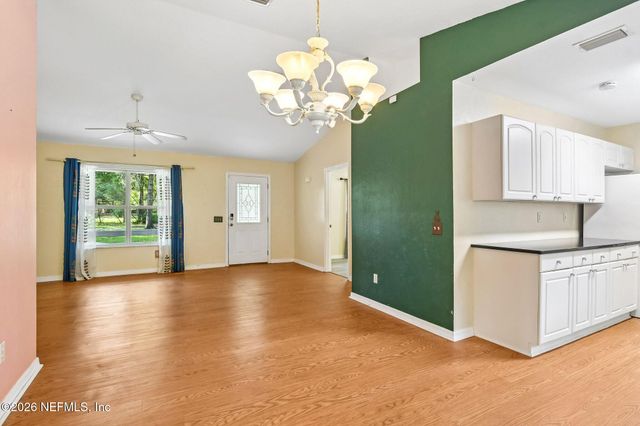 381 SE 57TH Street, Keystone Heights, FL 32656