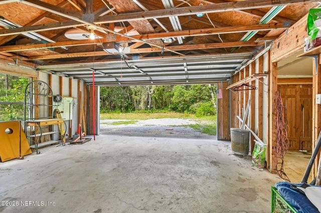 381 SE 57TH Street, Keystone Heights, FL 32656