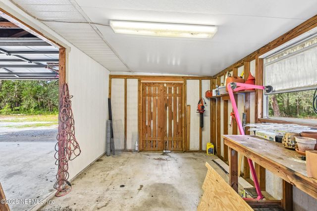 381 SE 57TH Street, Keystone Heights, FL 32656