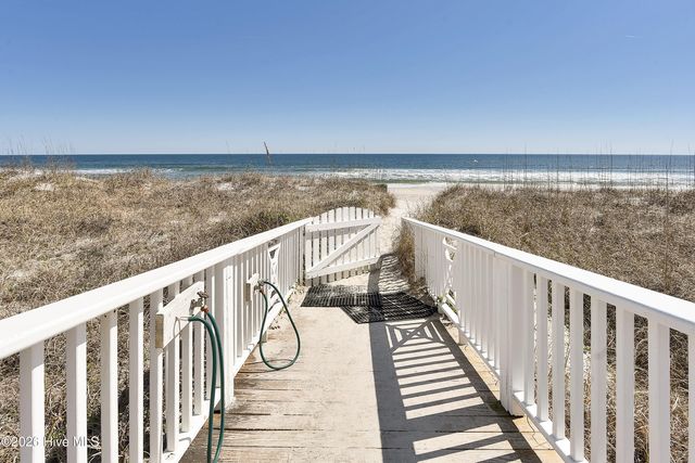 509 Seahorse Place, Kure Beach, NC 28449