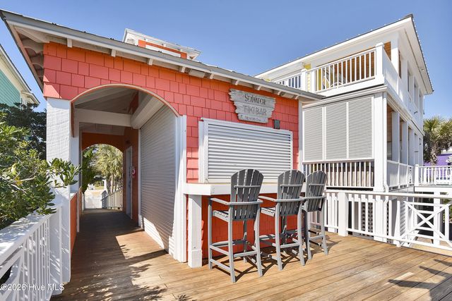 509 Seahorse Place, Kure Beach, NC 28449