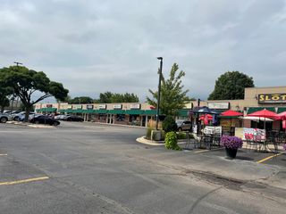 100 E Lake Street, Addison, IL 60101