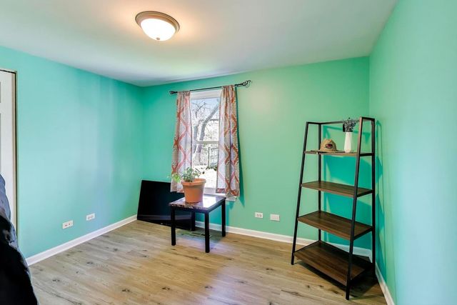 222 Harrison Street, Carpentersville, IL 60110