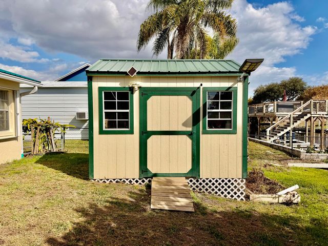1926 SE 31st Street, Okeechobee, FL 34974