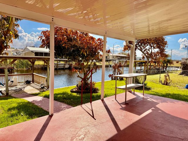 1926 SE 31st Street, Okeechobee, FL 34974