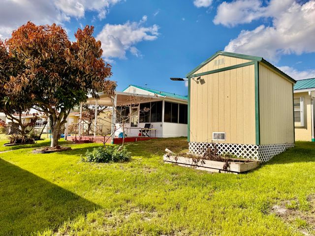 1926 SE 31st Street, Okeechobee, FL 34974