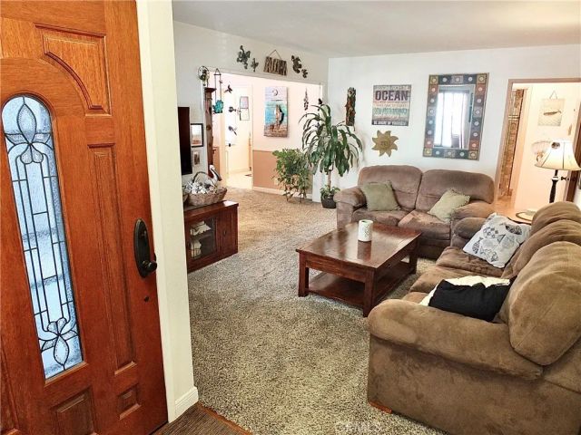 7050 Schroll, Lakewood, CA 90713