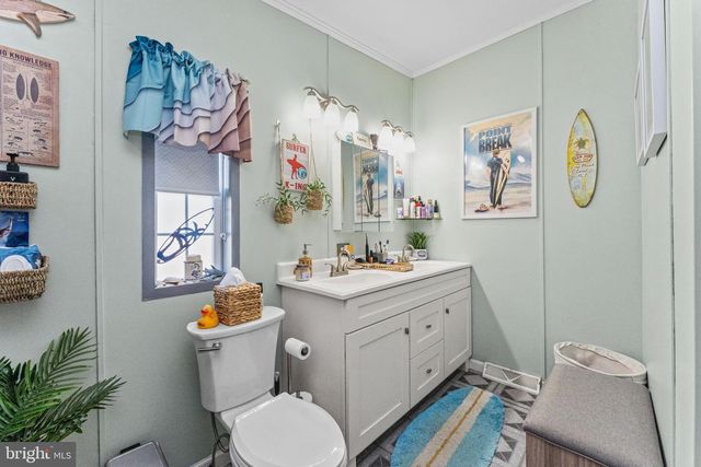 2 SKYVIEW DR, Quakertown, PA 18951