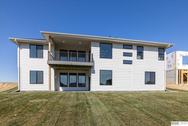 4505 N 213th Street, Omaha, NE 68022