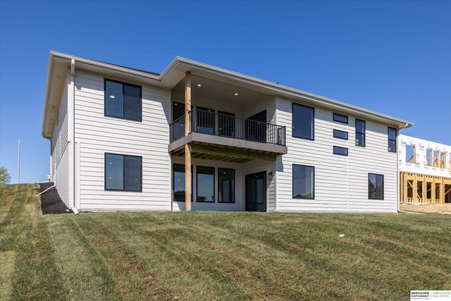 4505 N 213th Street, Omaha, NE 68022