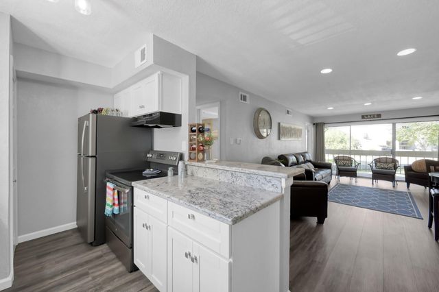 12100 Melville Drive 6, Montgomery, TX 77356