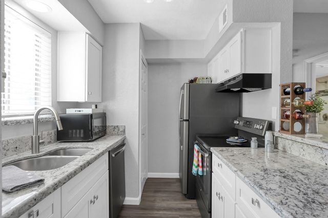 12100 Melville Drive 6, Montgomery, TX 77356