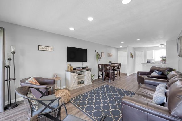 12100 Melville Drive 6, Montgomery, TX 77356