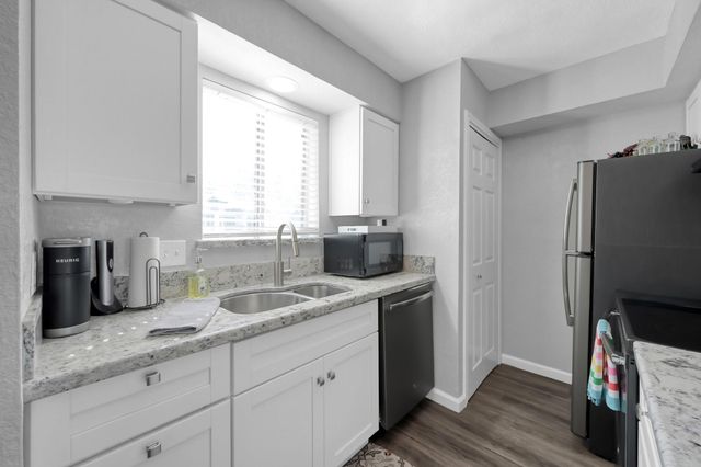 12100 Melville Drive 6, Montgomery, TX 77356