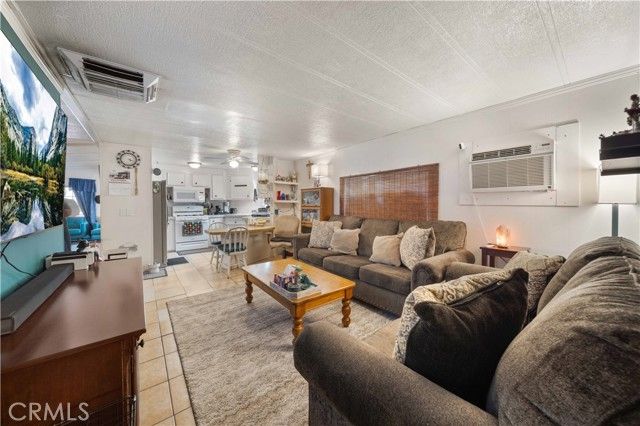 12401 Filmore 641, Sylmar (los Angeles), CA 91342