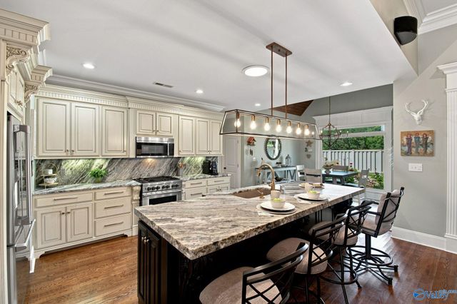 12760 Brookhaven Circle, Athens, AL 35613