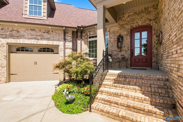 12760 Brookhaven Circle, Athens, AL 35613