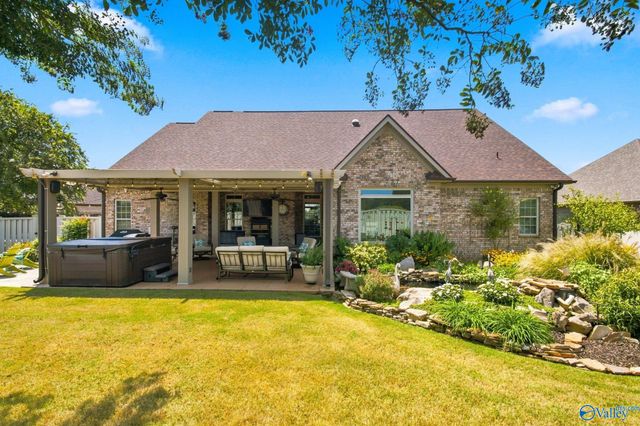 12760 Brookhaven Circle, Athens, AL 35613