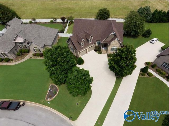 12760 Brookhaven Circle, Athens, AL 35613