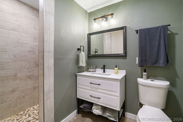 7056 Leavenworth, Durant, OK 73449
