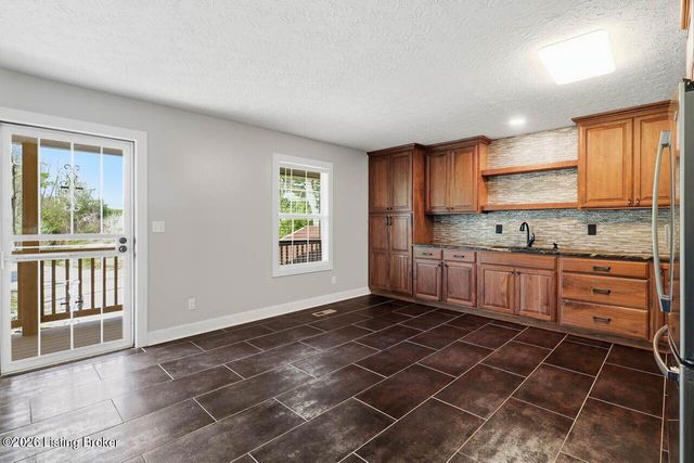440 Harley Thompson Rd, Shelbyville, KY 40065