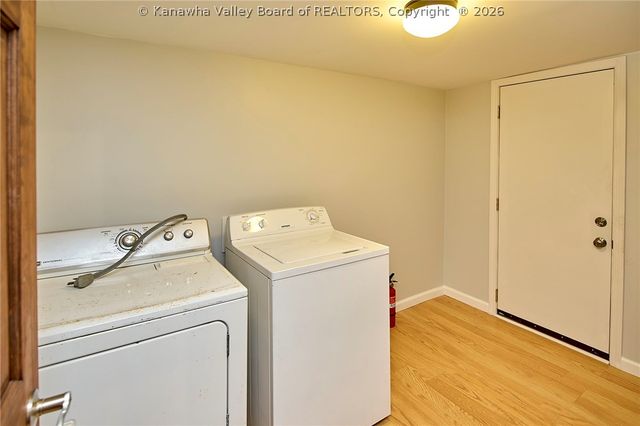 1576 Washington Street E, Charleston, WV 25311