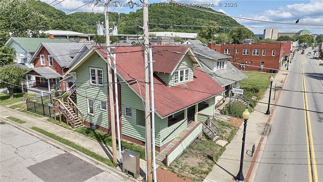 1576 Washington Street E, Charleston, WV 25311