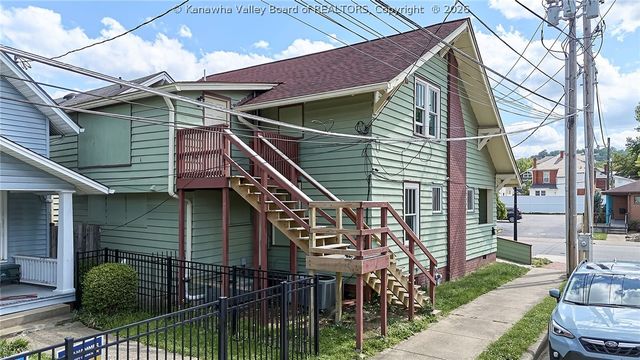 1576 Washington Street E, Charleston, WV 25311