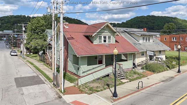 1576 Washington Street E, Charleston, WV 25311