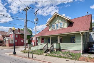 1576 Washington Street E, Charleston, WV 25311