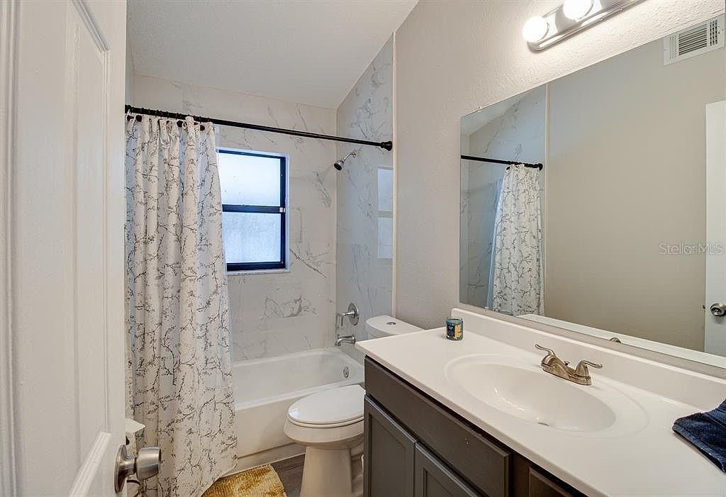 Image 17 of property listing at 5401 LIGHTHOUSE ROAD, Orlando, FL 32808