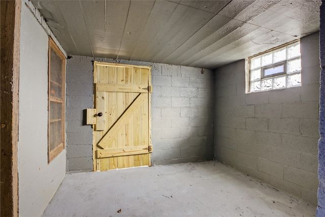 1247 Davis Ave, Canton Twp, PA 15301