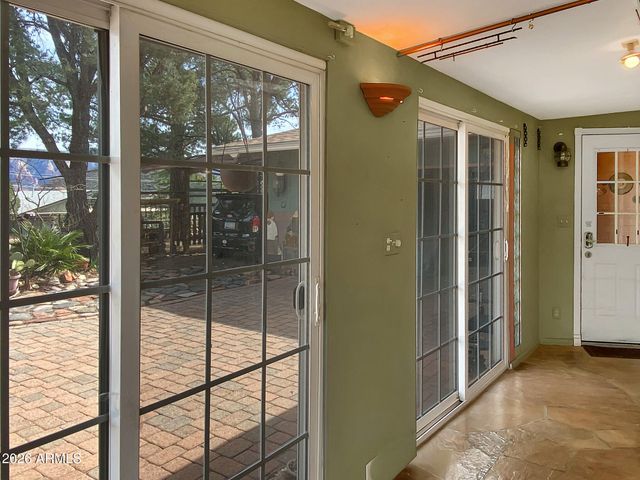 215 Mountain Shadows Drive, Sedona, AZ 86336