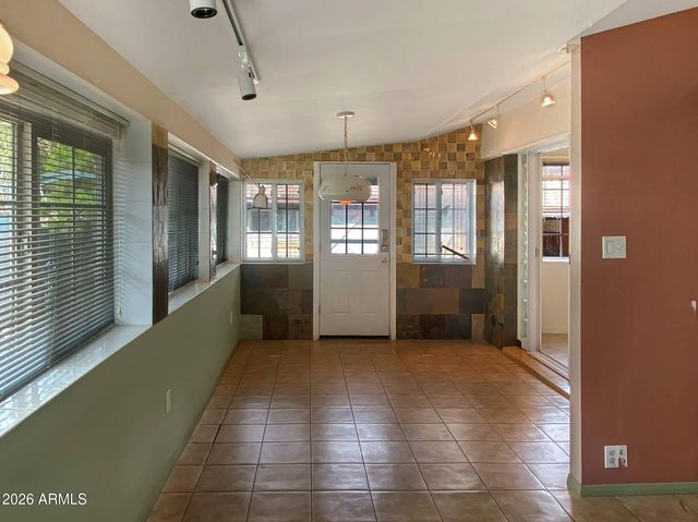 215 Mountain Shadows Drive, Sedona, AZ 86336