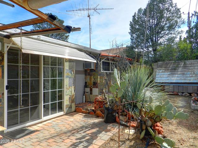 215 Mountain Shadows Drive, Sedona, AZ 86336