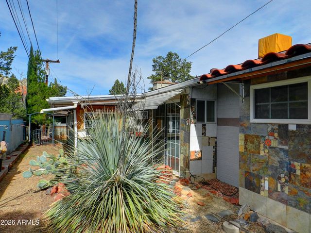 215 Mountain Shadows Drive, Sedona, AZ 86336