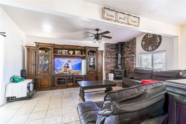 5668 Eaglestone, Phelan, CA 92371